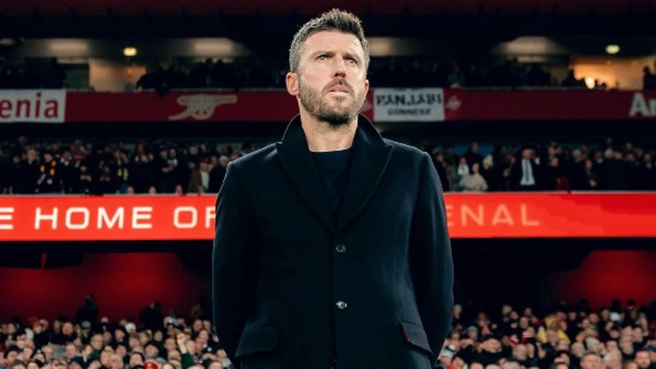 تحدي مانشستر يونايتد.. هل يكسر مايكل كاريك التقاليد التاريخية للنادي الإنجليزي بالقرار المرتقب؟